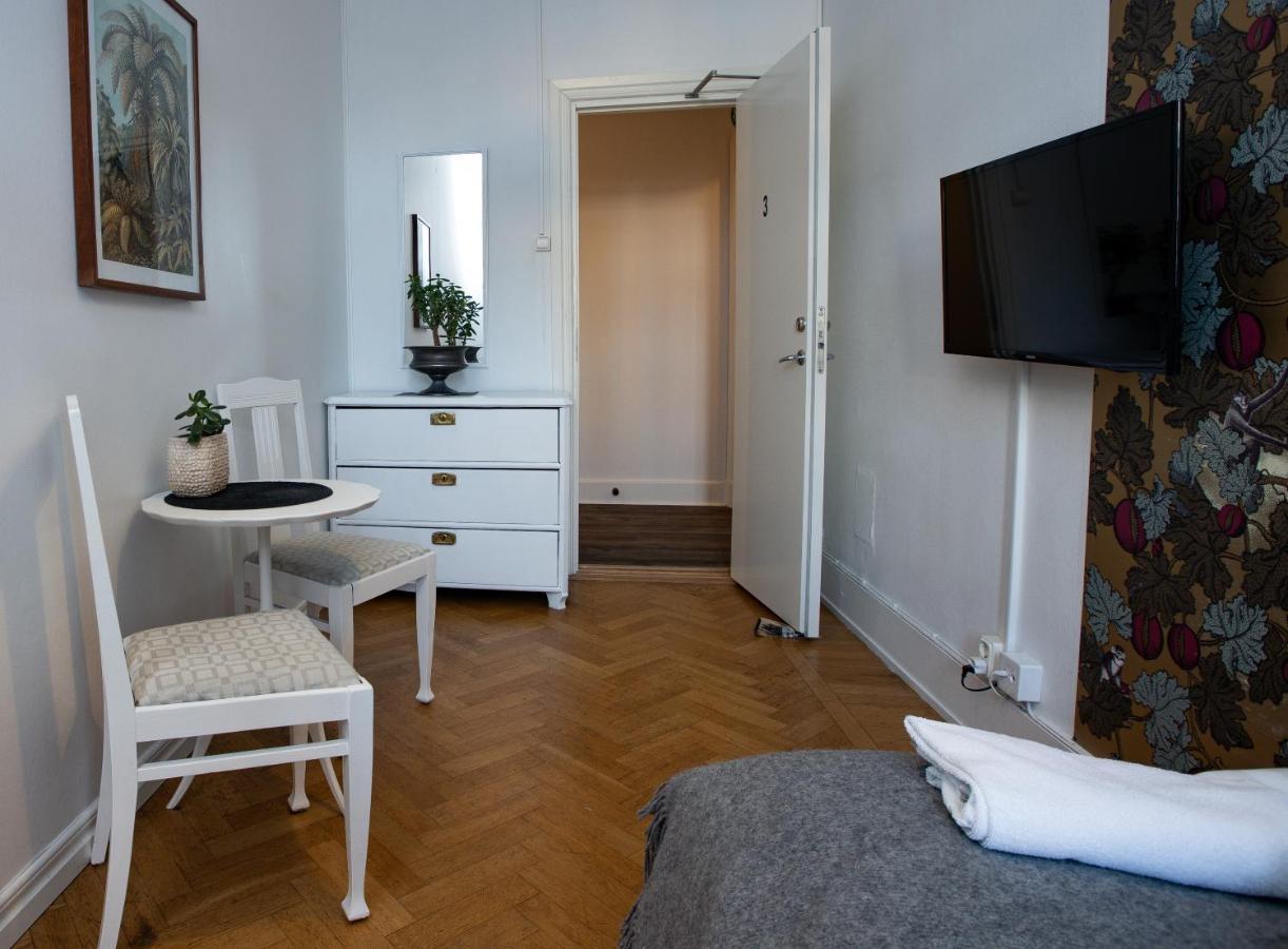 Systrar & Boenor Bed And Breakfast Trelleborg Exterior foto